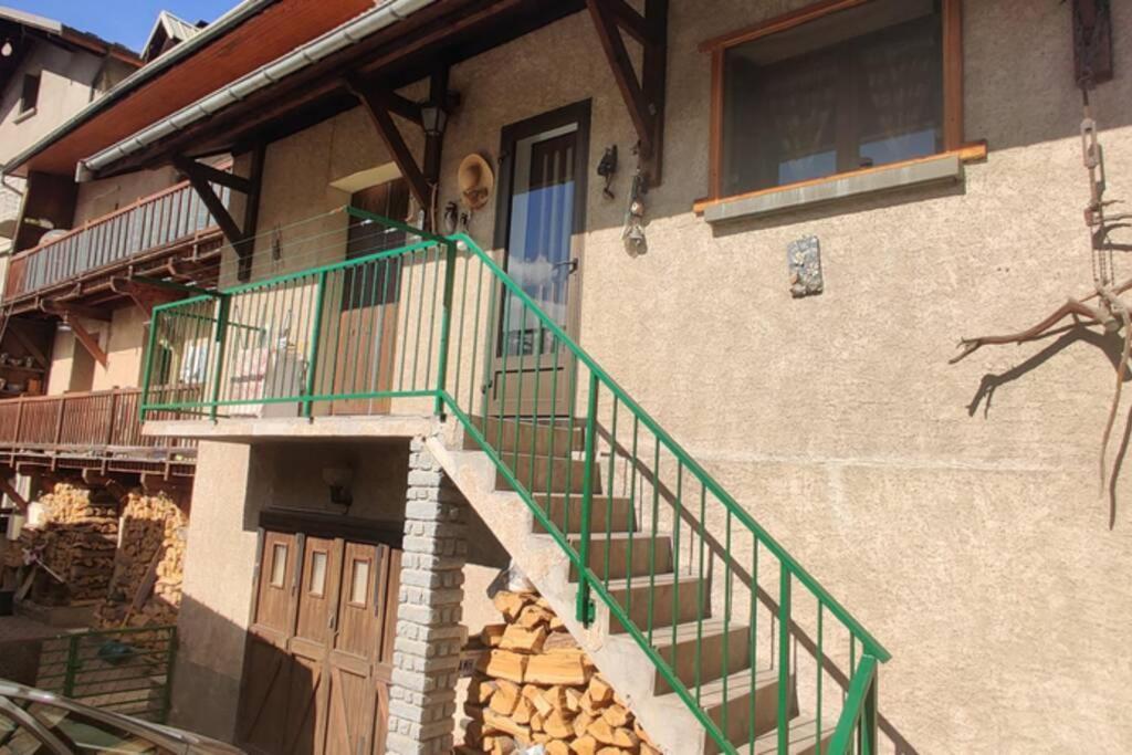 Maison Calme Independante Et Vue Sur Les Montagnes Briancon  Ngoại thất bức ảnh